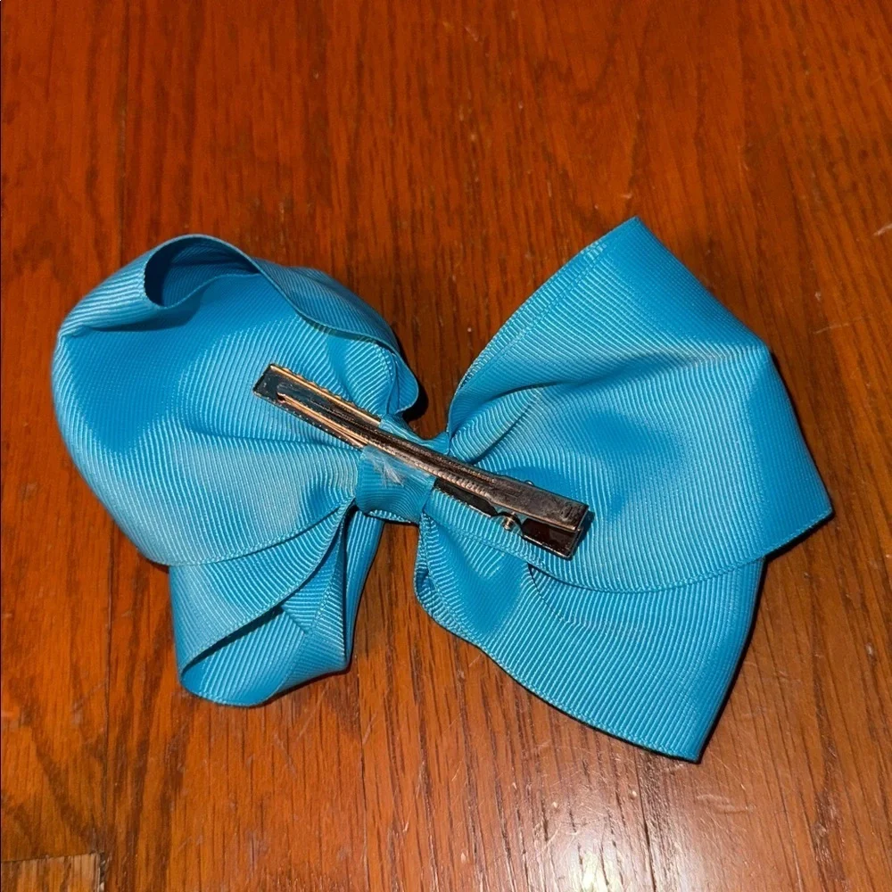 Blue Hair Bow sky